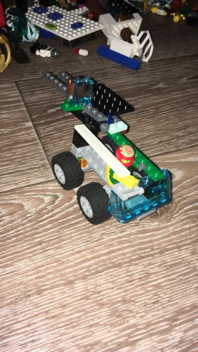 id807944
