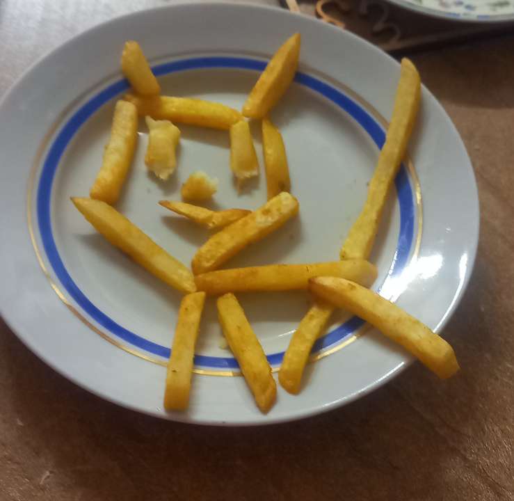 Яна